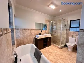 97 Divot Drive, Pinnacle Point Golf & Beach Estate - Image 5