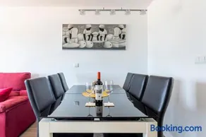 Fantástico Apartamento en Primerísima Línea Playa - Image 5