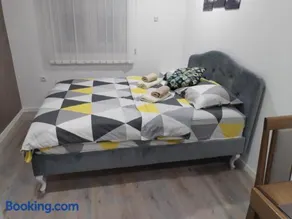 Tid Apartman - Image 1