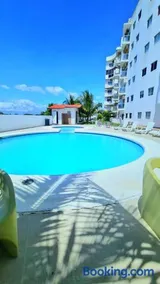 Front Beach apartment - Image 2