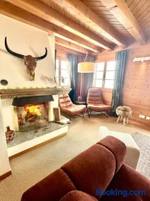 Chalet Bliss spacious six bedrooms and breathtaking views - Image 2