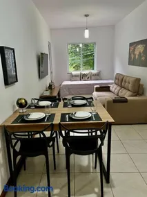 Apartamento Icônico em Petrópolis - Image 1