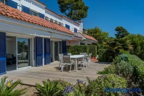 L-3 CALELLA DE PALAFRUGELL 5/ 6 PAX - Image 3