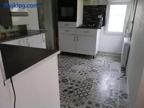 Charmante petite maison de ville à 20 minutes de la mer - Image 3