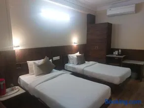 Hotel Shikhar Palace - Image 4