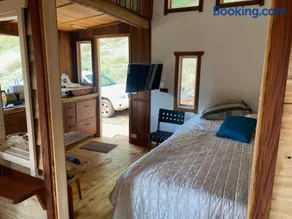 Eagles Rest -4WD AWD access -a private retreat for two- - Image 5