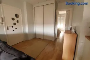 Appartement calme et spacieux avec terrasse à Issoire - Image 3
