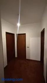 Quarto duplo de solteiro em viseu - Image 3