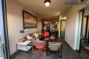 Calm Lux 3 BR 2 Baths next to AEON Mall - Image 3