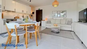Green Oasis B3 - Image 3