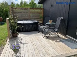 Nybyggt -med spabad, bastu och nära stor badstrand - Image 4