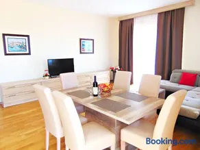ApartHotel Belvedere Residence Becici Budva - Image 3