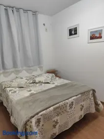 Apto completo perto da UFJF Vaga, Wi-Fi e lazer - Image 2