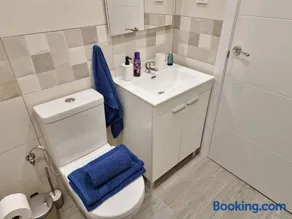 Apartamentos Bielsa 'Madrid Río' - Image 4