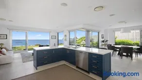 PIHI Beachfront , Pearl Beach, 5beds, 5 bathrooms - Image 4