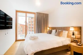 Gotthard Hotel Apartment - Image 2