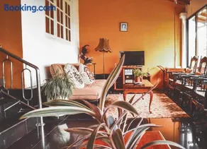 Travel Neth Mountain Bungalow Kandy - Image 3