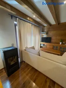 Mountain apartment in the Pyrenees near ski slopes - Image 4