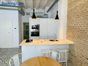Modern apartment in the city centre, La Alameda - Image 4