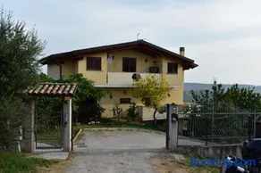 LA VILLA IN CAMPAGNA - Image 1