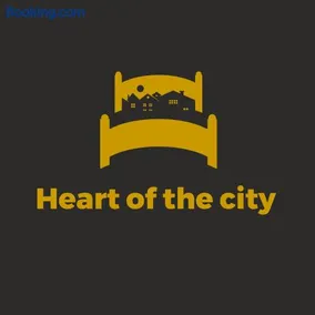 In the heart of downtown - Image 1