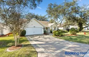 A charming 2bed 2bath designer home in the Villages - Image 4