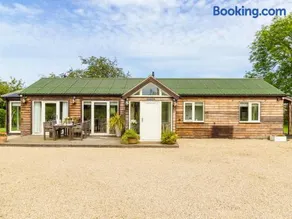 Newton Retreat - Image 2