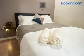 M12 Homestay, Butterworth - Image 2