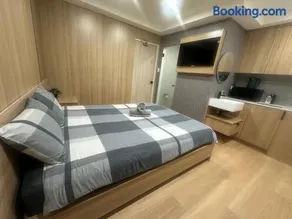 Oak Haven Sydney Suites - Image 1