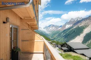 Momentum, die Lauchernalp Lodge - Image 4