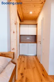 Luxury Farm Stay, Kmetija Meta - Image 3