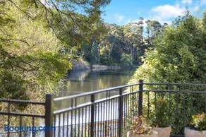 Lakes Edge - Image 3