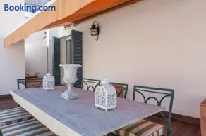 Atico de lujo en Aguilas - Image 1