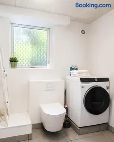 Quiet and charming studio apartment - Image 4