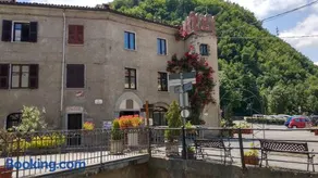 Porta Rose - Image 1