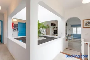 Villa Angela, piscina privada climatizada y vistas al mar cerca de Puerto del Carmen 1200 metros a tu disposición - Image 3