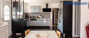 Maison charmante à Marseillan avec grand jardin et terrasse - Image 2