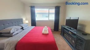 Jewel Lake Apartment - Image 2