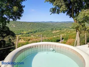 Appartman Casa Fermeglia with private jacuzzie and truffle hunting experience - Image 1