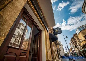 Old Stone Boutique Hotel - Image 2