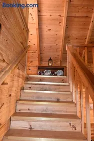 Laurel Lake Cabins - Image 5