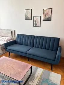 SimpleStay with parking - Image 3