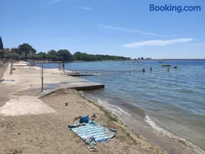 Apartments Azalea - 10 Min Walk to Beach & Umag Old Town - Image 3