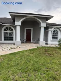 Dream Vacation Home - Image 1