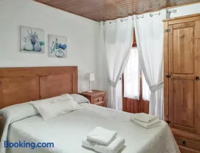 Charming House in Pereña de la Ribera - Image 3