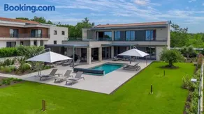 Villa Visignano with Sea & Old Town Views by AdriaticLuxuryVillas - Image 1