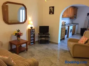 One Bed Apartment overlooking Jalon Valley, Costa Blanca - Image 4
