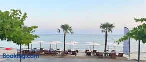 Okkio Sea View - Image 1