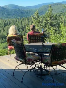 Colorado Bed & Breakfast with beautiful views - Image 1
