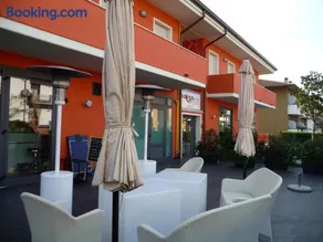 Albergo Borgonovo - Image 2
